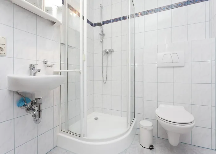 With Terrace Semesterbostad